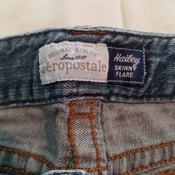 Aeropostale Jeans - Picture 2 of 5